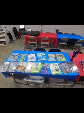 Blue Tablet Accessory Display Mat - Unbranded